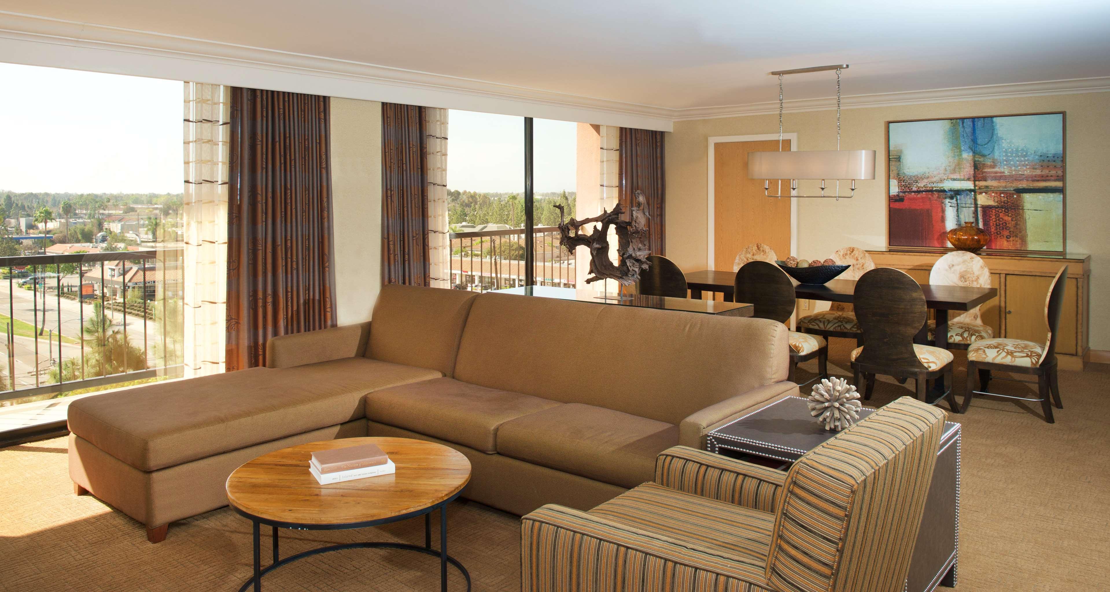 Hotel Hilton Orange County/Costa Mesa Exterior foto